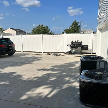Luxury **Cozy• 2 Bedroom 2 Min. From Ewr / Newark Downtown Exterior foto
